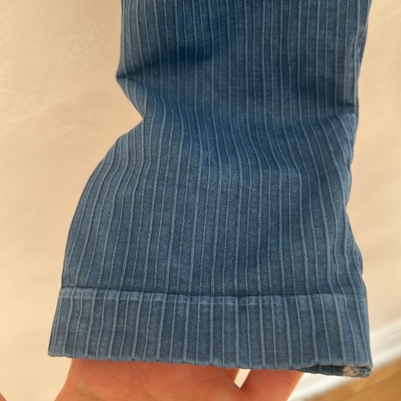 Avocado ribbed seamless leggings blue made in USA size M/L - Picture 3 of 6